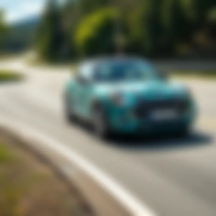 Driving Performance of the 2017 Mini Cooper Hardtop Dynamic driving performance of the Mini Cooper Hardtop on the road