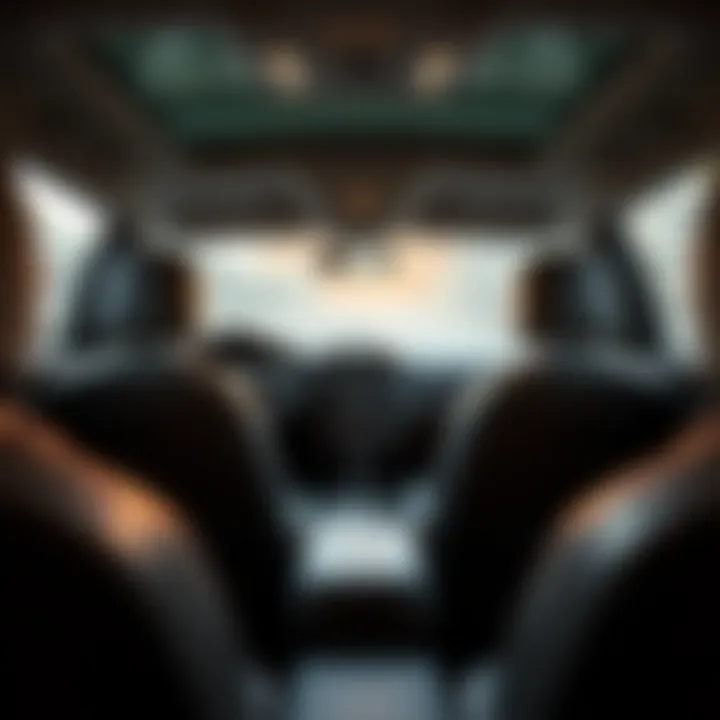 Interior and Technology Features of the 2008 Saturn Vue XR Interior layout of the 2008 Saturn Vue XR highlighting its tech features