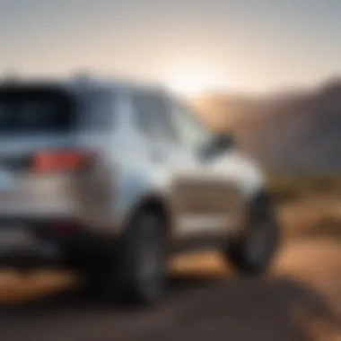 Side profile of a Discovery SUV emphasizing its spaciousness